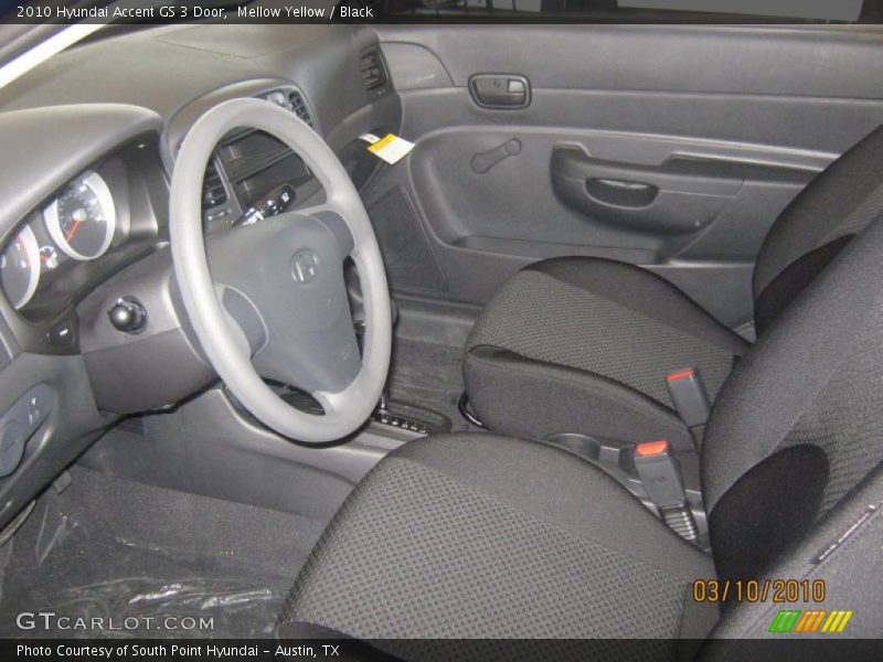 Mellow Yellow / Black 2010 Hyundai Accent GS 3 Door