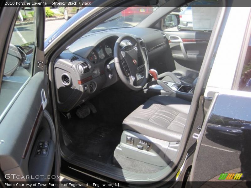 Black / Black 2010 Porsche Cayenne Tiptronic