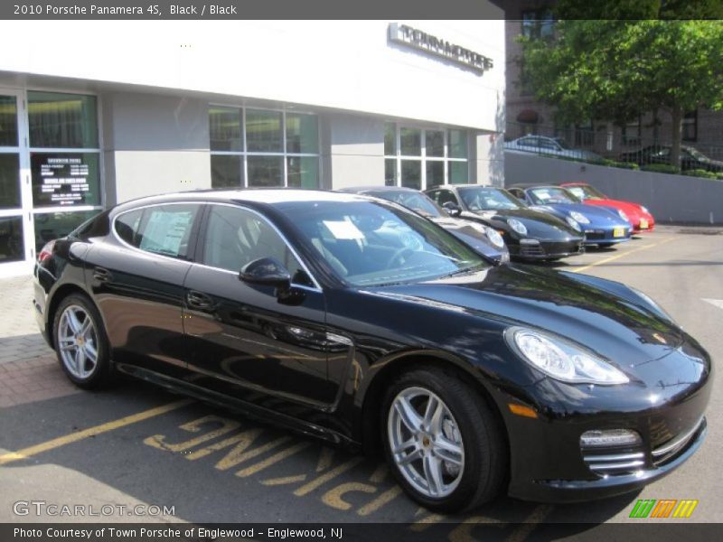 Black / Black 2010 Porsche Panamera 4S