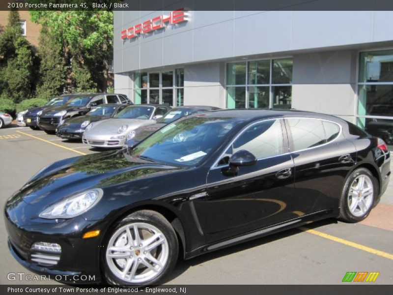 Black / Black 2010 Porsche Panamera 4S