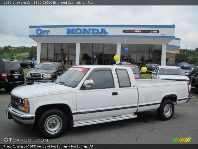 White / Red 1989 Chevrolet C/K 2500 C2500 Extended Cab