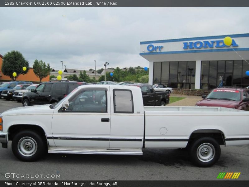 White / Red 1989 Chevrolet C/K 2500 C2500 Extended Cab
