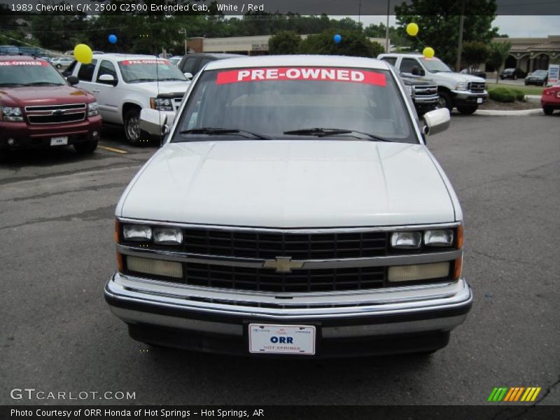White / Red 1989 Chevrolet C/K 2500 C2500 Extended Cab