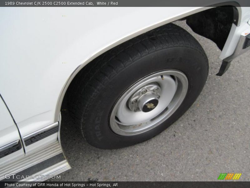 White / Red 1989 Chevrolet C/K 2500 C2500 Extended Cab