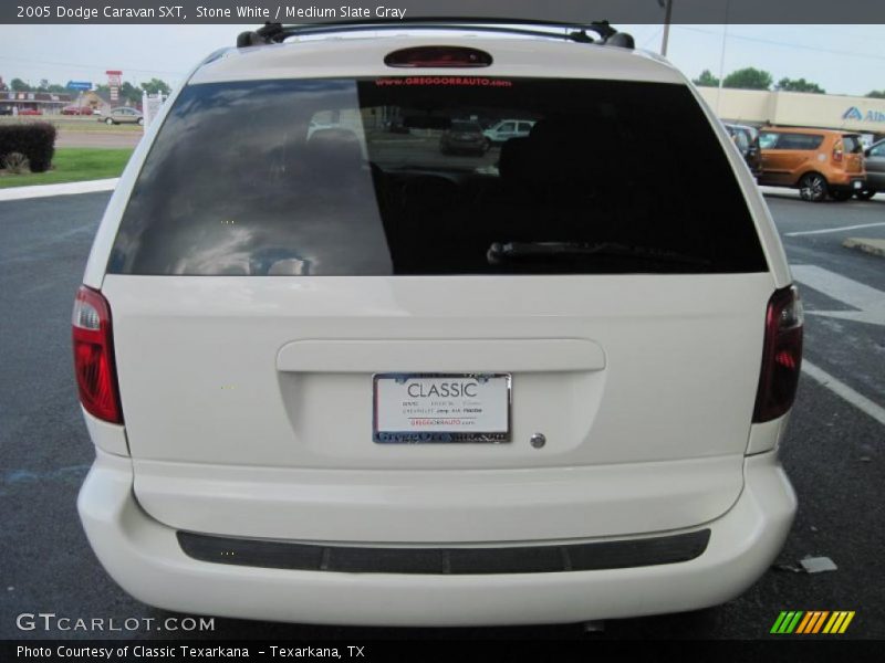 Stone White / Medium Slate Gray 2005 Dodge Caravan SXT