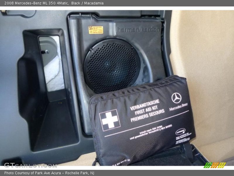 Black / Macadamia 2008 Mercedes-Benz ML 350 4Matic