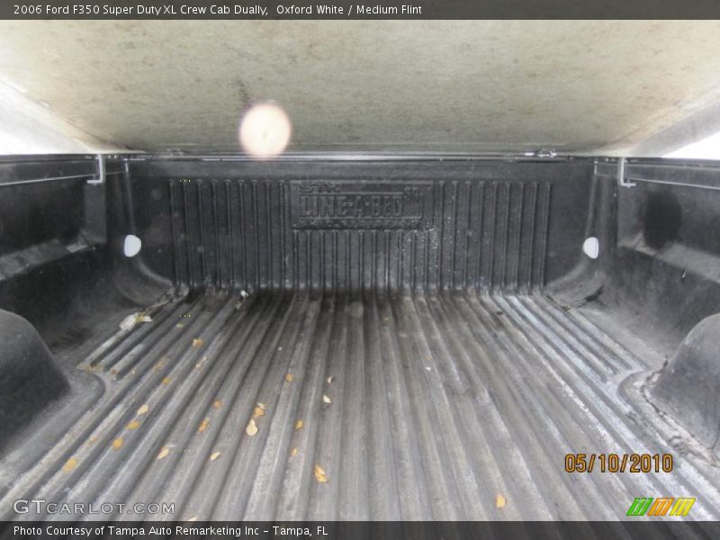 Oxford White / Medium Flint 2006 Ford F350 Super Duty XL Crew Cab Dually