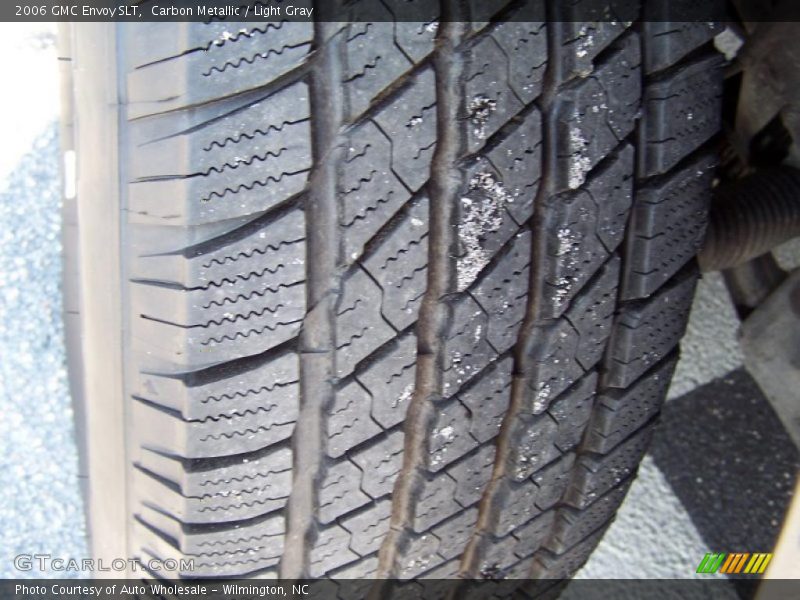 Carbon Metallic / Light Gray 2006 GMC Envoy SLT