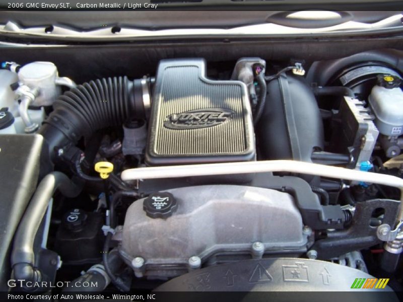 Carbon Metallic / Light Gray 2006 GMC Envoy SLT