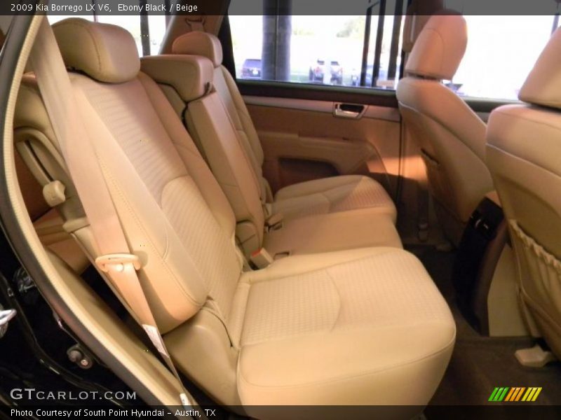 Ebony Black / Beige 2009 Kia Borrego LX V6