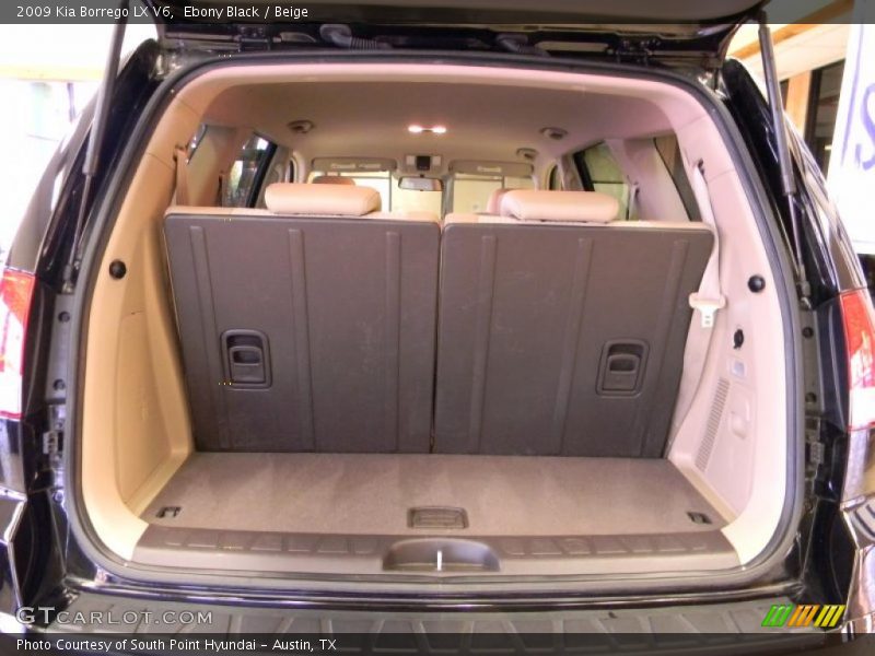 Ebony Black / Beige 2009 Kia Borrego LX V6