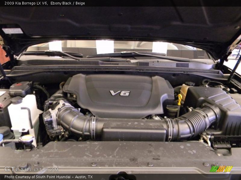 Ebony Black / Beige 2009 Kia Borrego LX V6