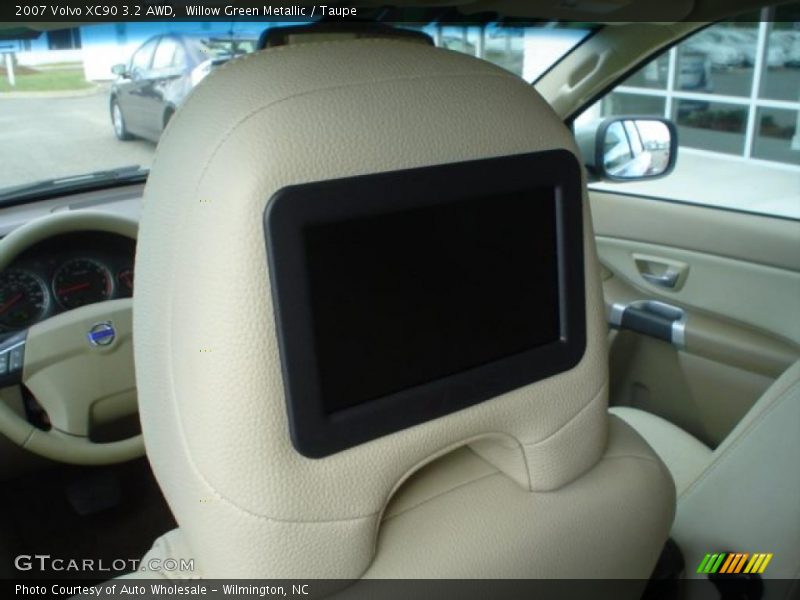 Willow Green Metallic / Taupe 2007 Volvo XC90 3.2 AWD