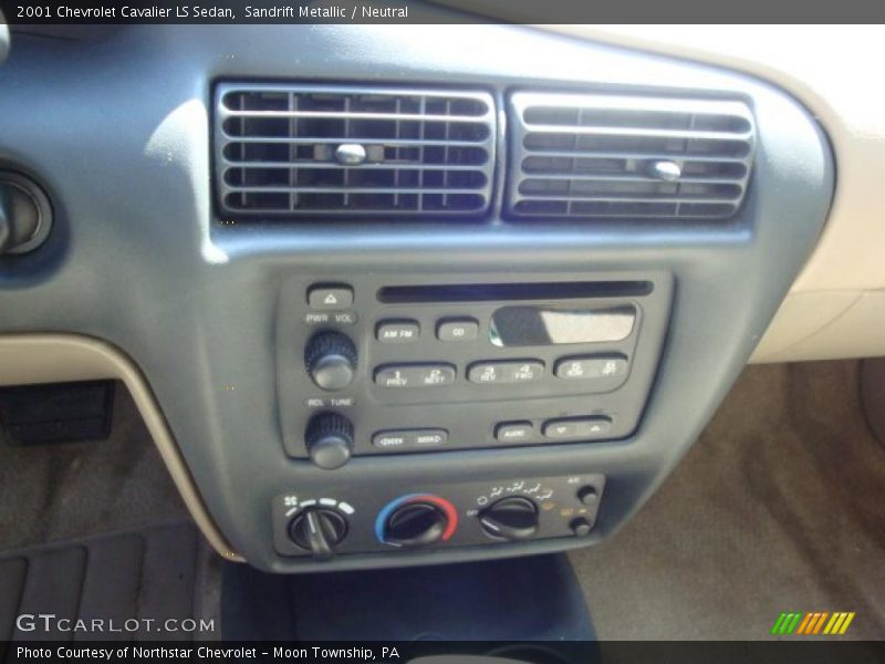 Sandrift Metallic / Neutral 2001 Chevrolet Cavalier LS Sedan