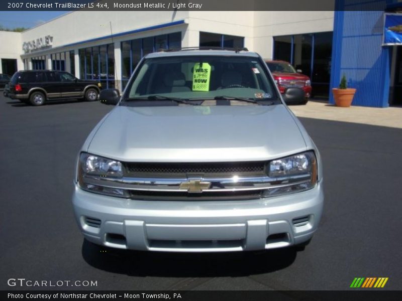 Moondust Metallic / Light Gray 2007 Chevrolet TrailBlazer LS 4x4