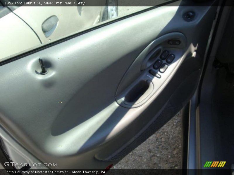 Silver Frost Pearl / Grey 1997 Ford Taurus GL
