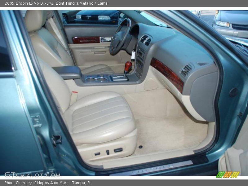 Light Tundra Metallic / Camel 2005 Lincoln LS V6 Luxury