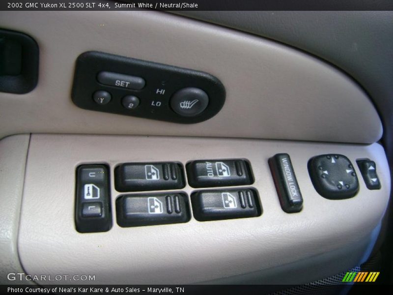 Summit White / Neutral/Shale 2002 GMC Yukon XL 2500 SLT 4x4