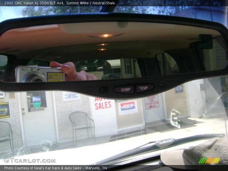 Summit White / Neutral/Shale 2002 GMC Yukon XL 2500 SLT 4x4
