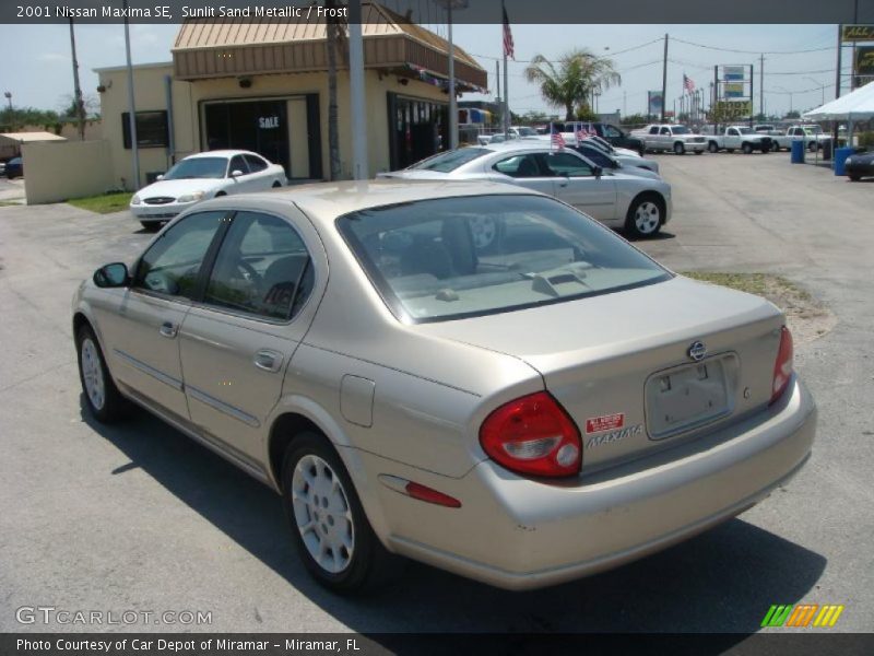 Sunlit Sand Metallic / Frost 2001 Nissan Maxima SE