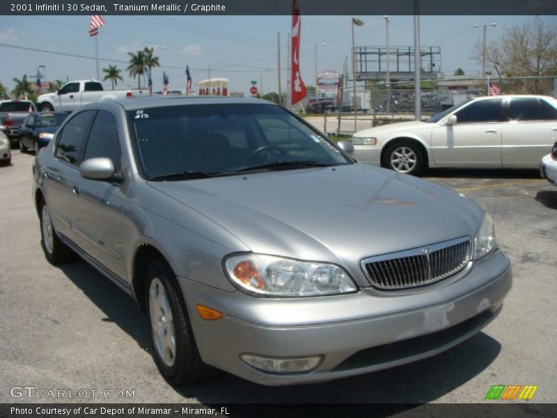 Titanium Metallic / Graphite 2001 Infiniti I 30 Sedan