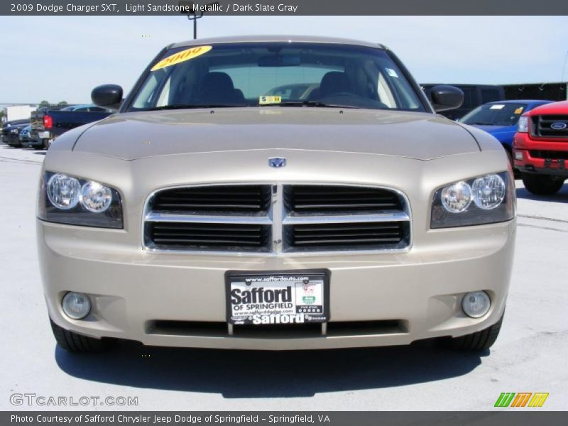 Light Sandstone Metallic / Dark Slate Gray 2009 Dodge Charger SXT