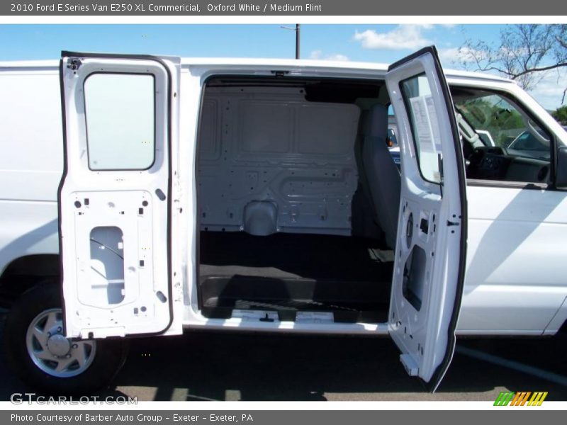 Oxford White / Medium Flint 2010 Ford E Series Van E250 XL Commericial