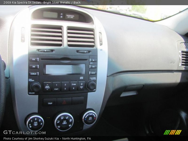 Bright Silver Metallic / Black 2009 Kia Spectra SX Sedan