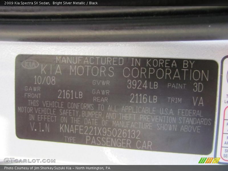 Bright Silver Metallic / Black 2009 Kia Spectra SX Sedan