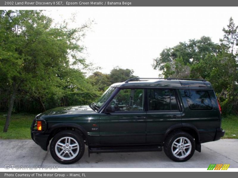 Epsom Green Metallic / Bahama Beige 2002 Land Rover Discovery II SE7