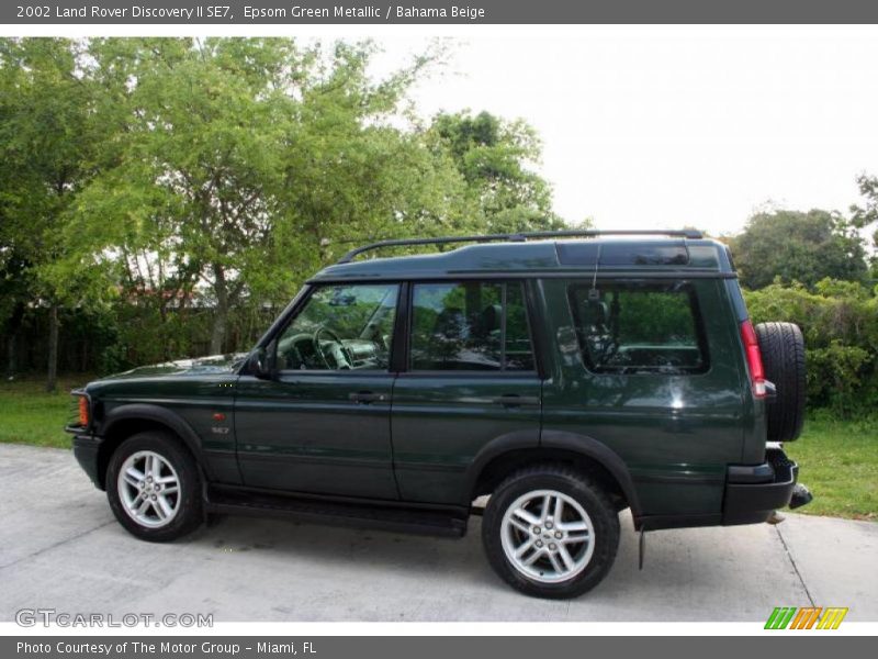 Epsom Green Metallic / Bahama Beige 2002 Land Rover Discovery II SE7