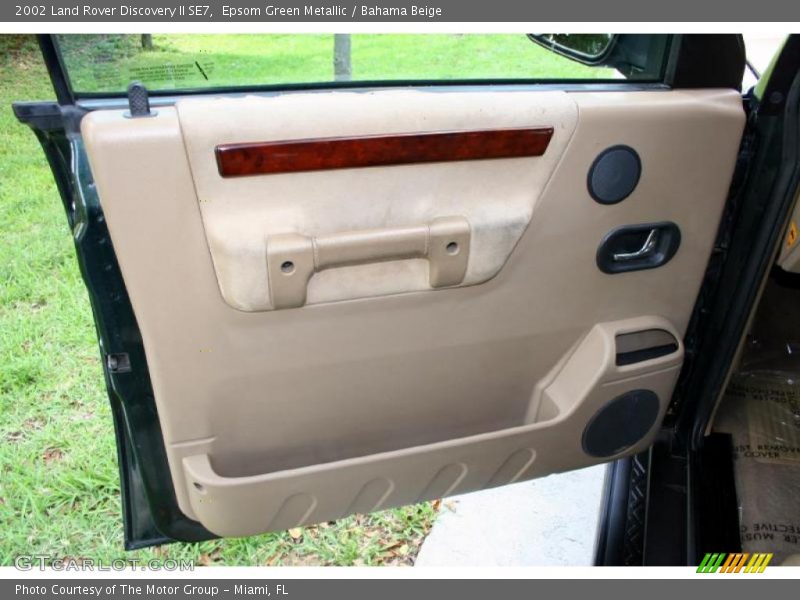 Epsom Green Metallic / Bahama Beige 2002 Land Rover Discovery II SE7
