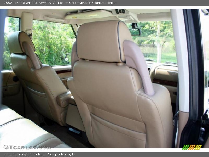 Epsom Green Metallic / Bahama Beige 2002 Land Rover Discovery II SE7
