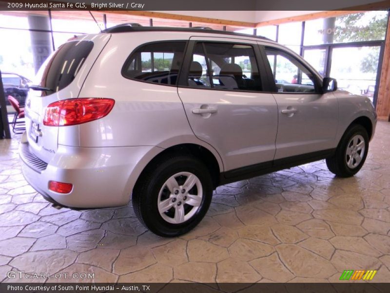 Bright Silver / Gray 2009 Hyundai Santa Fe GLS