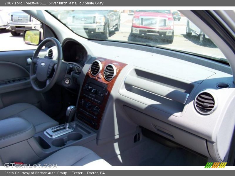 Silver Birch Metallic / Shale Grey 2007 Ford Freestyle SEL