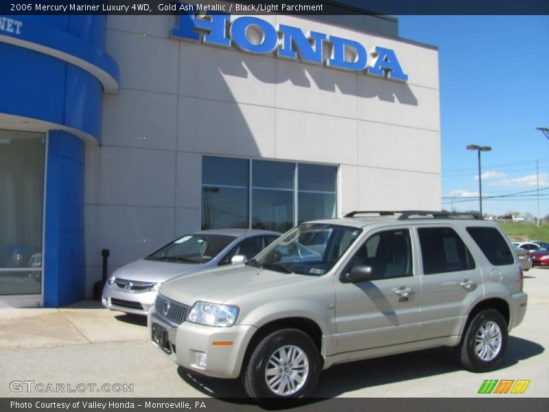 Gold Ash Metallic / Black/Light Parchment 2006 Mercury Mariner Luxury 4WD