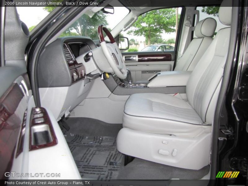 Black / Dove Grey 2006 Lincoln Navigator Ultimate