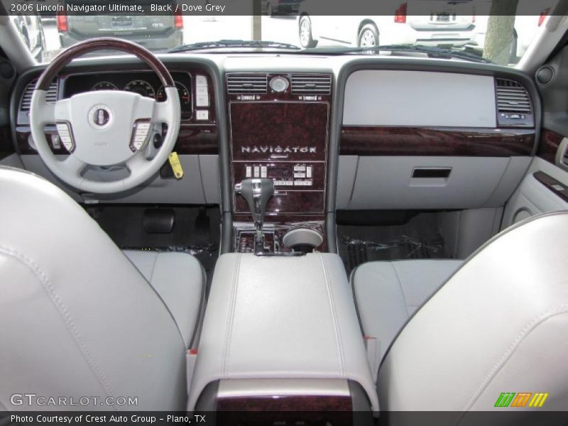 Black / Dove Grey 2006 Lincoln Navigator Ultimate