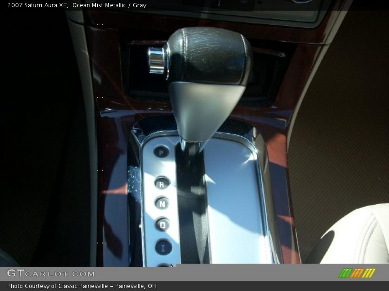 Ocean Mist Metallic / Gray 2007 Saturn Aura XE