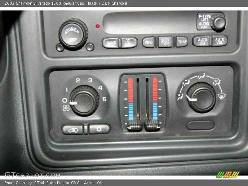 Black / Dark Charcoal 2003 Chevrolet Silverado 1500 Regular Cab