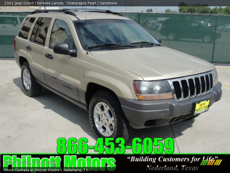 Champagne Pearl / Sandstone 2001 Jeep Grand Cherokee Laredo
