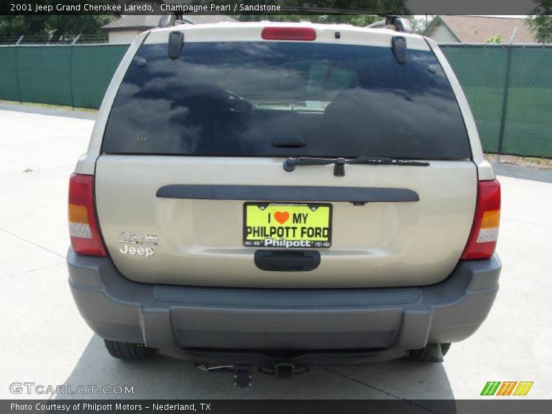 Champagne Pearl / Sandstone 2001 Jeep Grand Cherokee Laredo