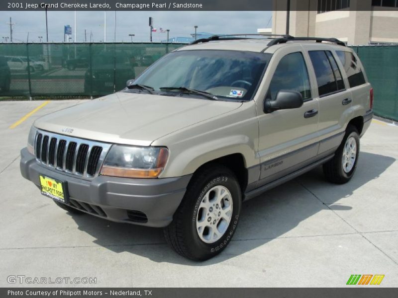 Champagne Pearl / Sandstone 2001 Jeep Grand Cherokee Laredo