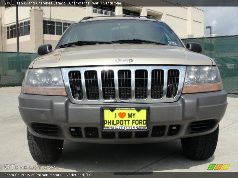 Champagne Pearl / Sandstone 2001 Jeep Grand Cherokee Laredo