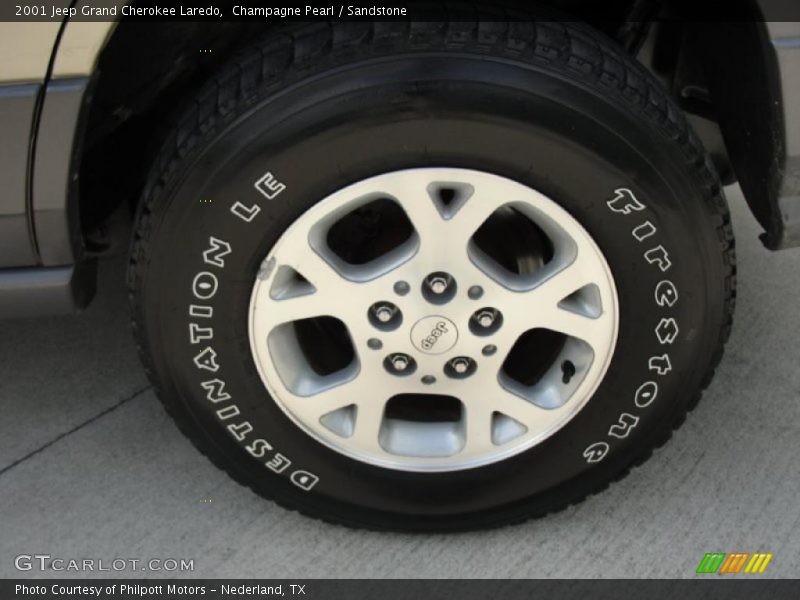 Champagne Pearl / Sandstone 2001 Jeep Grand Cherokee Laredo