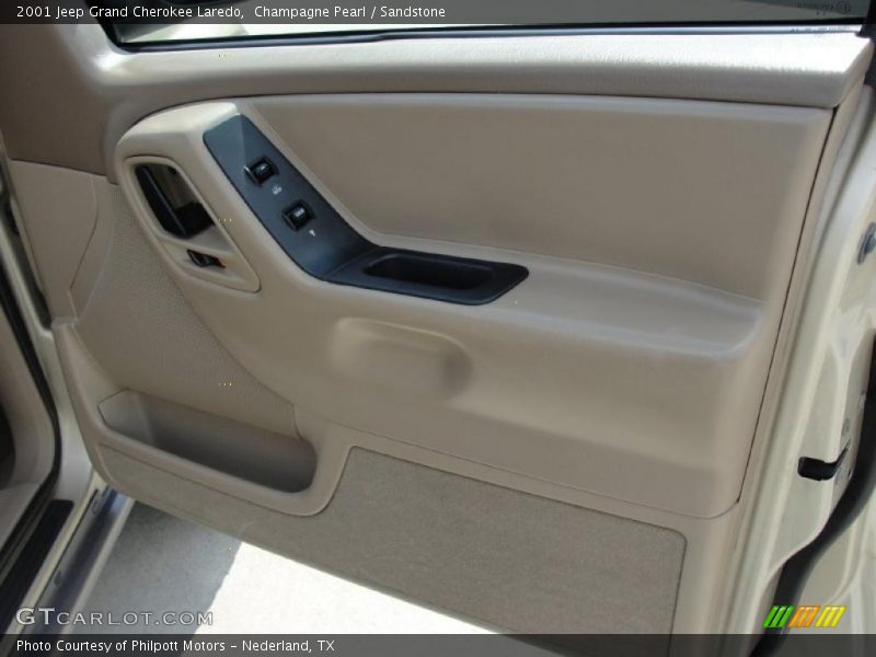 Champagne Pearl / Sandstone 2001 Jeep Grand Cherokee Laredo