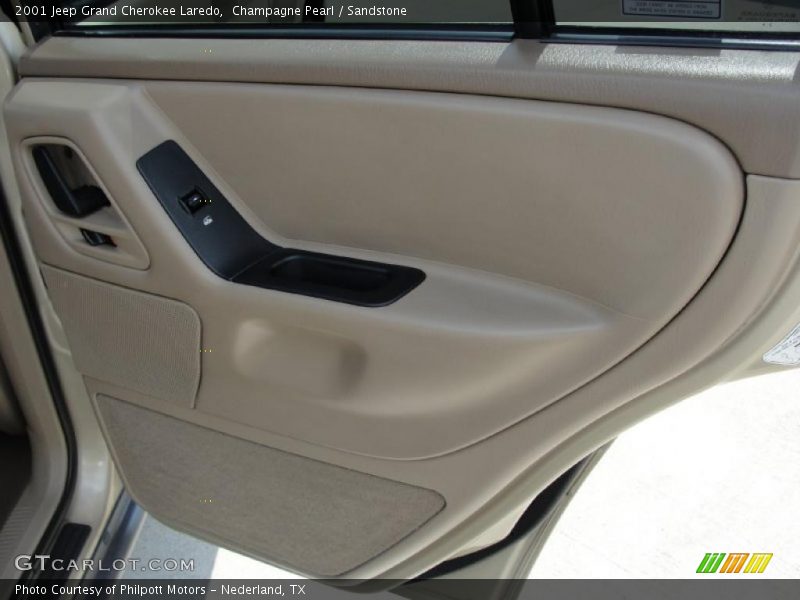 Champagne Pearl / Sandstone 2001 Jeep Grand Cherokee Laredo