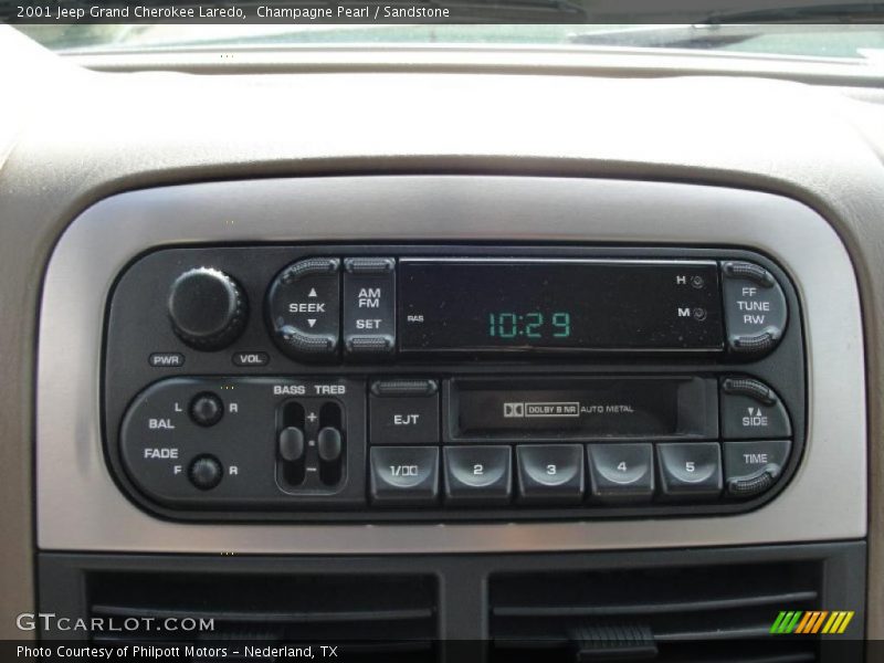Champagne Pearl / Sandstone 2001 Jeep Grand Cherokee Laredo