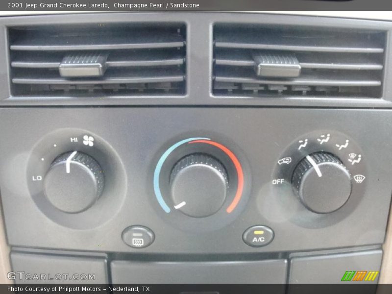 Champagne Pearl / Sandstone 2001 Jeep Grand Cherokee Laredo