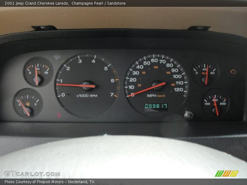 Champagne Pearl / Sandstone 2001 Jeep Grand Cherokee Laredo